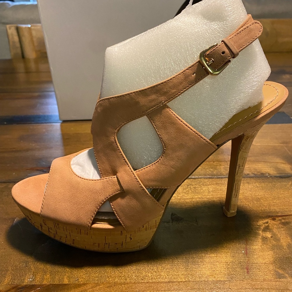 Nine West Fontia Platform Sandal